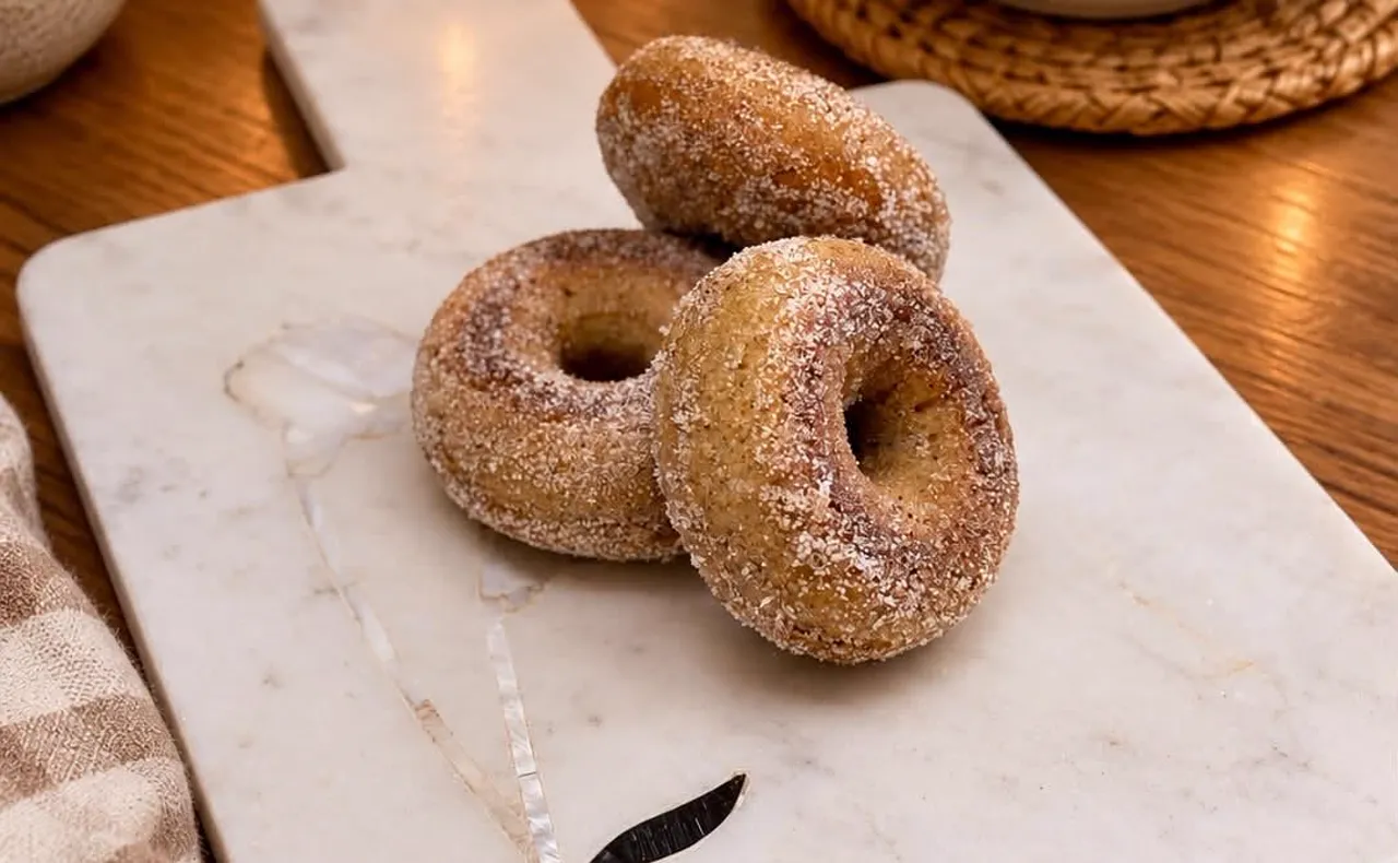 Sourdough Apple Cider Doughnuts product photo